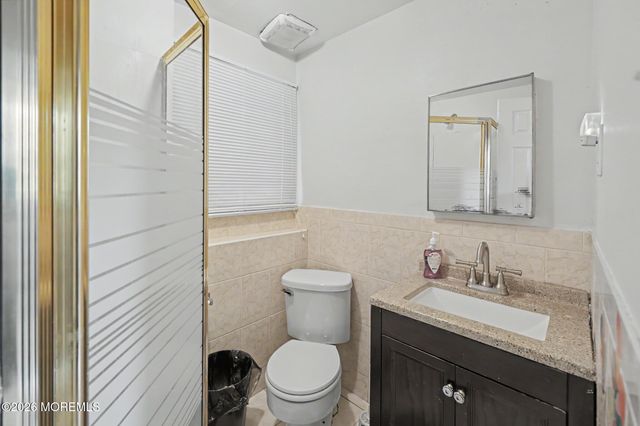 88 Curtis Place, Toms River, NJ 08753