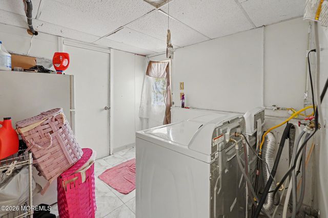 88 Curtis Place, Toms River, NJ 08753