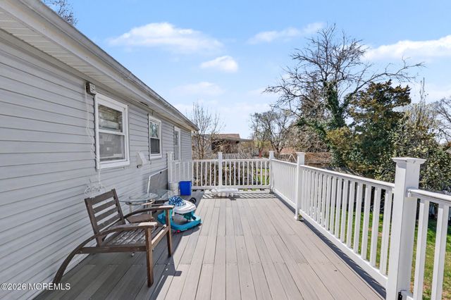 88 Curtis Place, Toms River, NJ 08753
