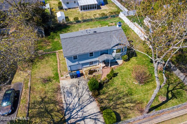 88 Curtis Place, Toms River, NJ 08753