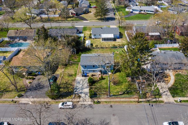 88 Curtis Place, Toms River, NJ 08753