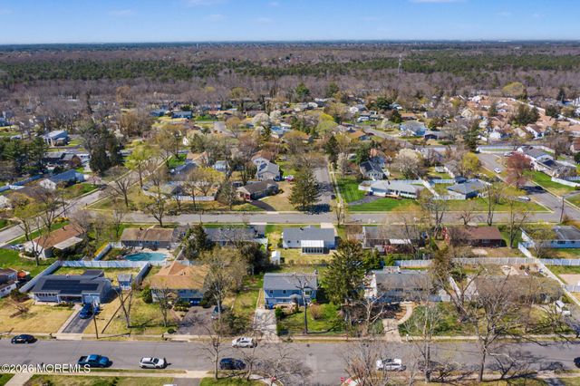 88 Curtis Place, Toms River, NJ 08753