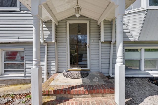 88 Curtis Place, Toms River, NJ 08753
