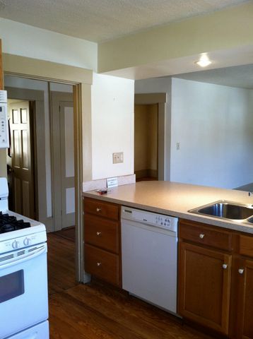2003 Main Road, Cavendish, VT 05142