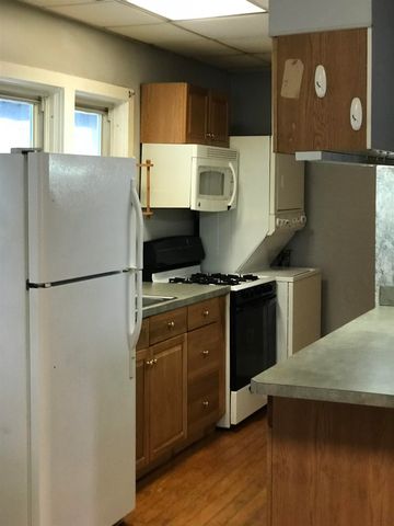 2003 Main Road, Cavendish, VT 05142