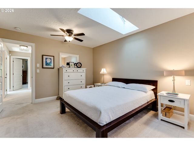 3411 TIMBERBROOK Way, Eugene, OR 97405