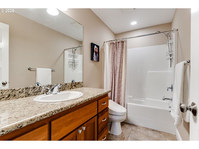 3411 TIMBERBROOK Way, Eugene, OR 97405