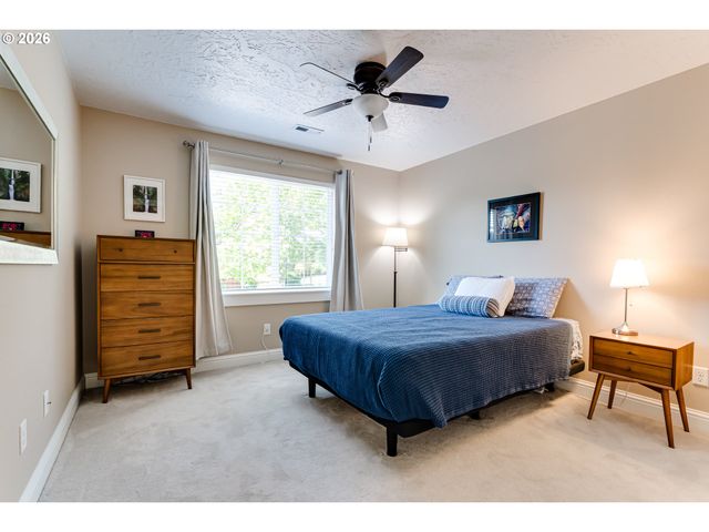 3411 TIMBERBROOK Way, Eugene, OR 97405
