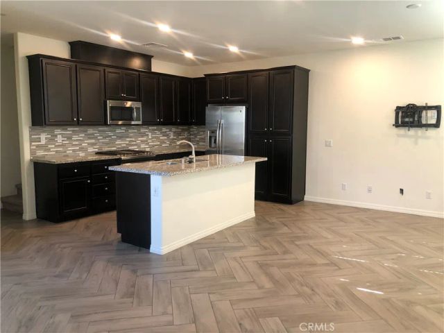 40448 Calle Real, Murrieta, CA 92563