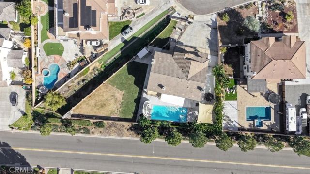 2634 Old Windmill Court, Riverside, CA 92503