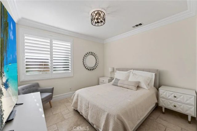 2634 Old Windmill Court, Riverside, CA 92503