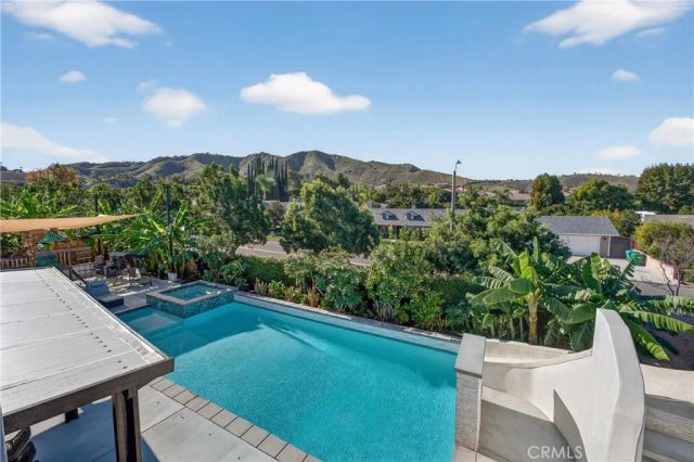 2634 Old Windmill Court, Riverside, CA 92503