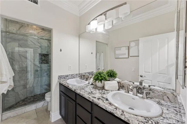 2634 Old Windmill Court, Riverside, CA 92503