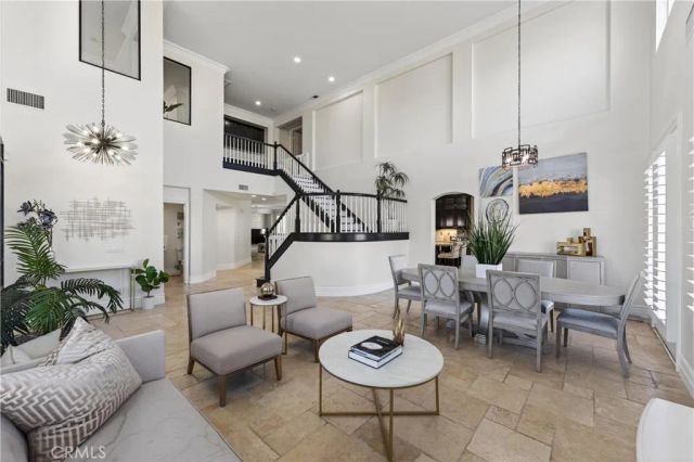 2634 Old Windmill Court, Riverside, CA 92503