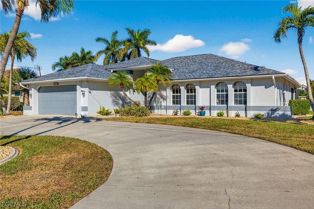 5203 Pelican BLVD, Cape Coral, FL 33914