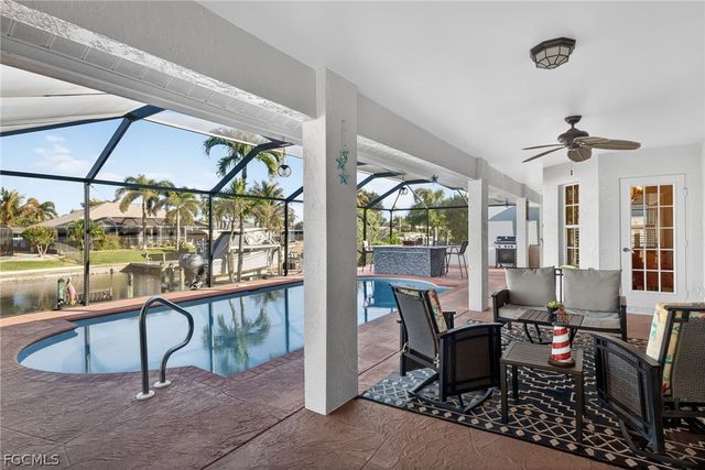 5203 Pelican BLVD, Cape Coral, FL 33914