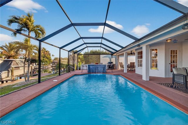 5203 Pelican BLVD, Cape Coral, FL 33914