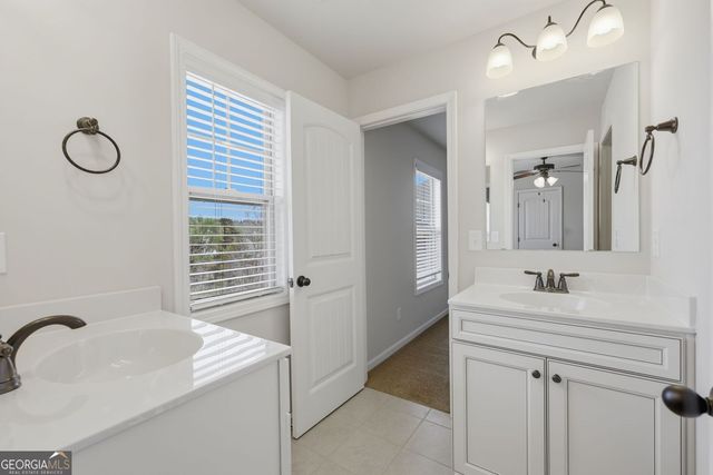 6782 Birch Bark Way, Flowery Branch, GA 30542