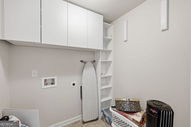 6782 Birch Bark Way, Flowery Branch, GA 30542