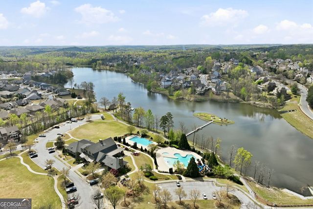 6782 Birch Bark Way, Flowery Branch, GA 30542