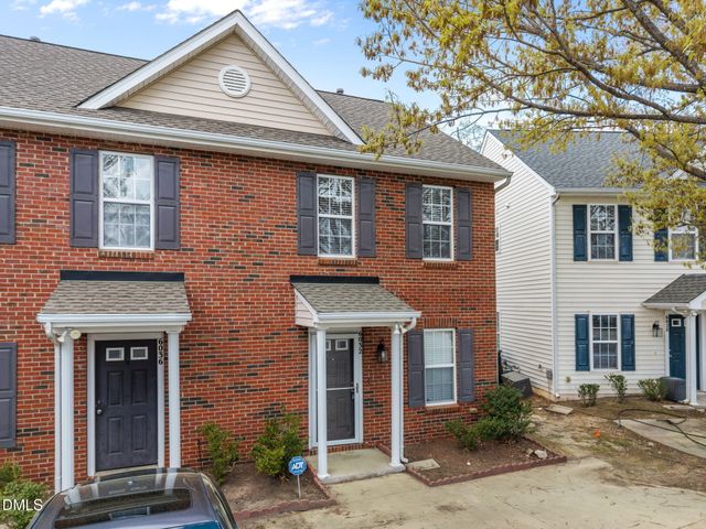 6032 Osprey Cove Drive, Raleigh, NC 27604