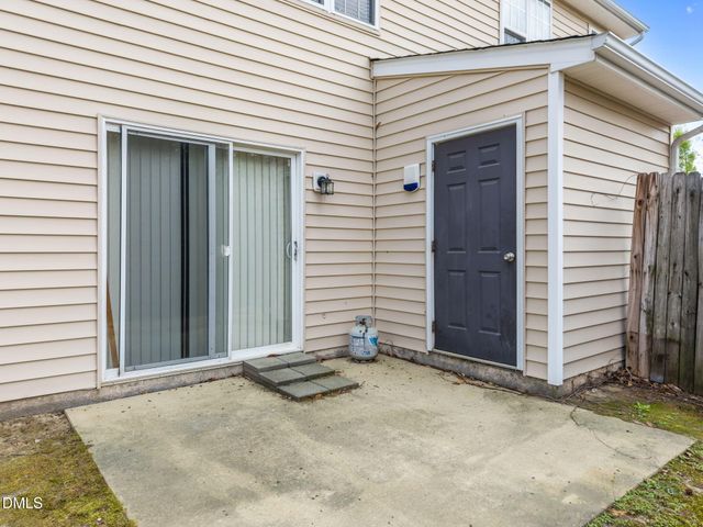 6032 Osprey Cove Drive, Raleigh, NC 27604