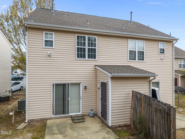 6032 Osprey Cove Drive, Raleigh, NC 27604