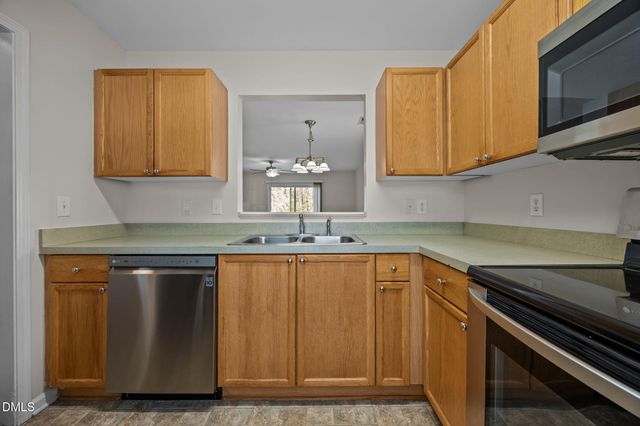 6032 Osprey Cove Drive, Raleigh, NC 27604