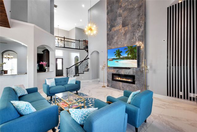 1028 Spinks Court, Flower Mound, TX 75028