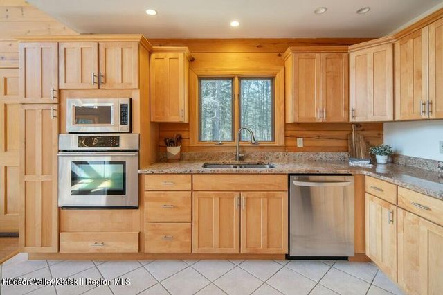 101 Carl Road, Jewett, NY 12444