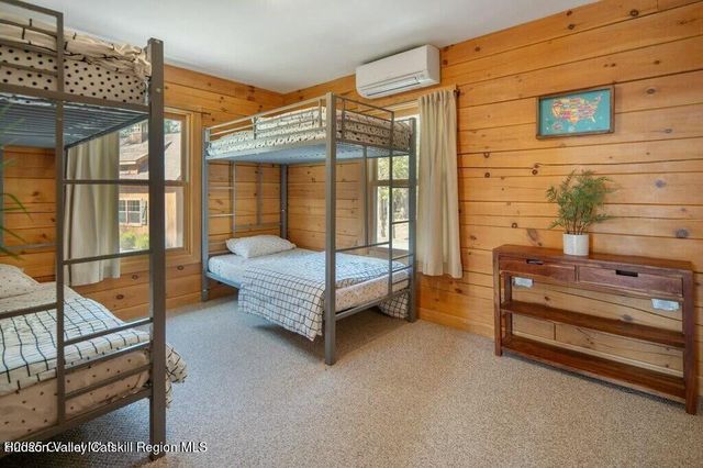 101 Carl Road, Jewett, NY 12444