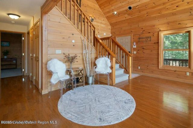 101 Carl Road, Jewett, NY 12444