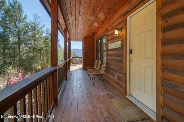 101 Carl Road, Jewett, NY 12444