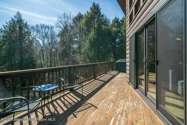 101 Carl Road, Jewett, NY 12444