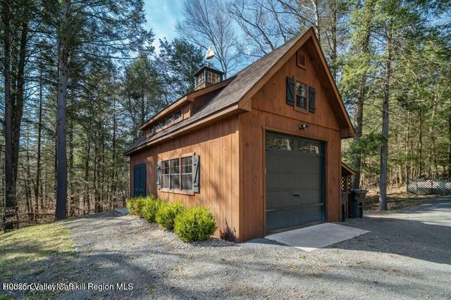 101 Carl Road, Jewett, NY 12444