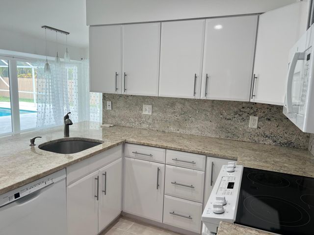 3210 NW 23rd Terrace, Boca Raton, FL 33431