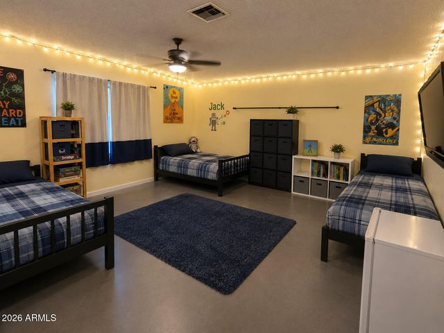 7839 W CANTERBURY Drive, Peoria, AZ 85345