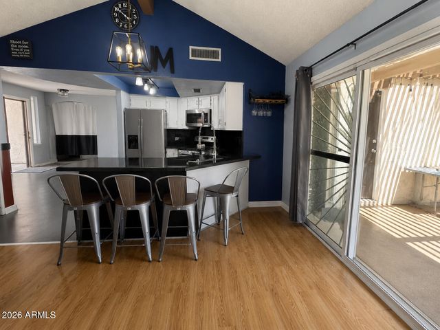 7839 W CANTERBURY Drive, Peoria, AZ 85345