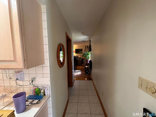 36 Marks Court, Branford, CT 06405