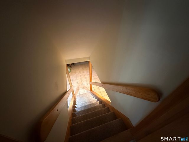 36 Marks Court, Branford, CT 06405