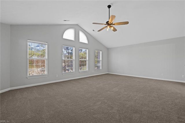 405 Hidden Shores Ct Apt 104, Virginia Beach, VA 23454