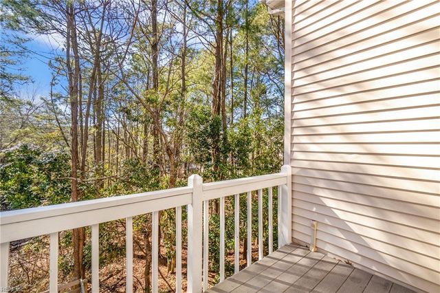 405 Hidden Shores Ct Apt 104, Virginia Beach, VA 23454