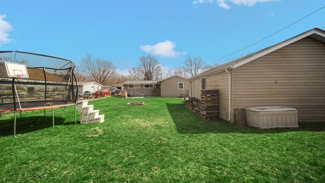 1342 Greenwood Avenue, Dyer, IN 46311