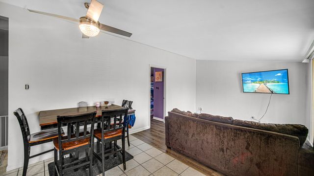 1342 Greenwood Avenue, Dyer, IN 46311