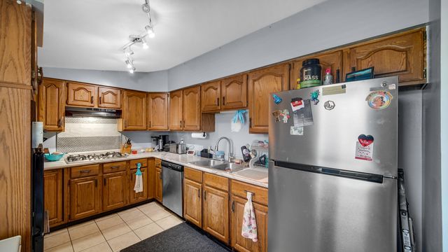 1342 Greenwood Avenue, Dyer, IN 46311