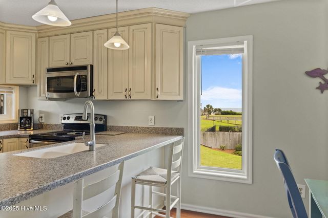 8801 Reed Drive 105 N, Emerald Isle, NC 28594