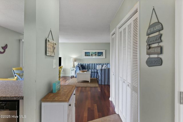 8801 Reed Drive 105 N, Emerald Isle, NC 28594