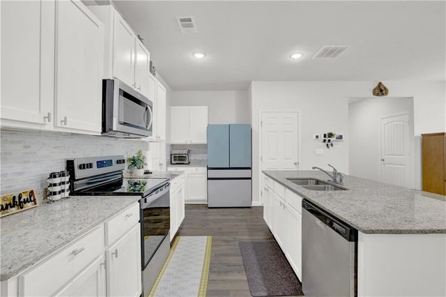 200 Shadwood Place, Dawsonville, GA 30534