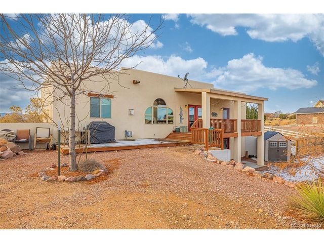 1847 W Badito Dr, Pueblo West, CO 81007