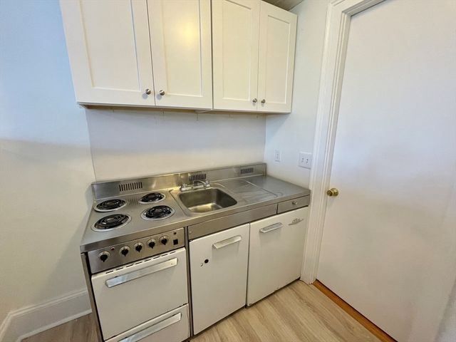 130 Marlborough St 9, Boston, MA 02116